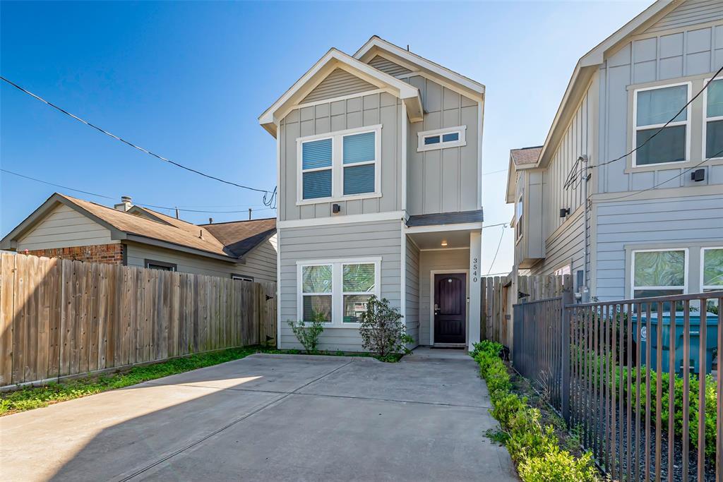 3540 Rebecca St in Houston, TX - Building Photo