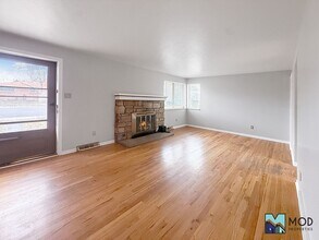 3404 W Powers Ave in Littleton, CO - Building Photo - Building Photo