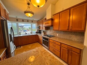 11518 Lyster Ave Fully Furnished in Porter Ranch, CA - Building Photo - Building Photo