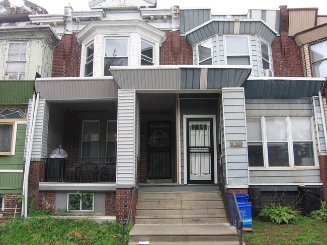 property at 1506 W Ruscomb St
