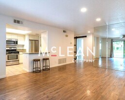 35200 Cathedral Canyon Dr in Cathedral City, CA - Building Photo