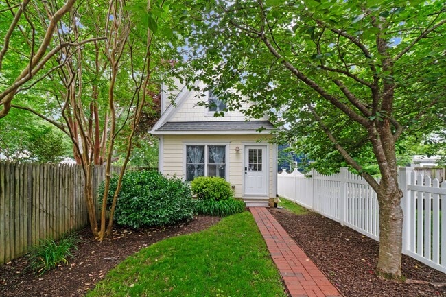 property at 123 Chesapeake Ave