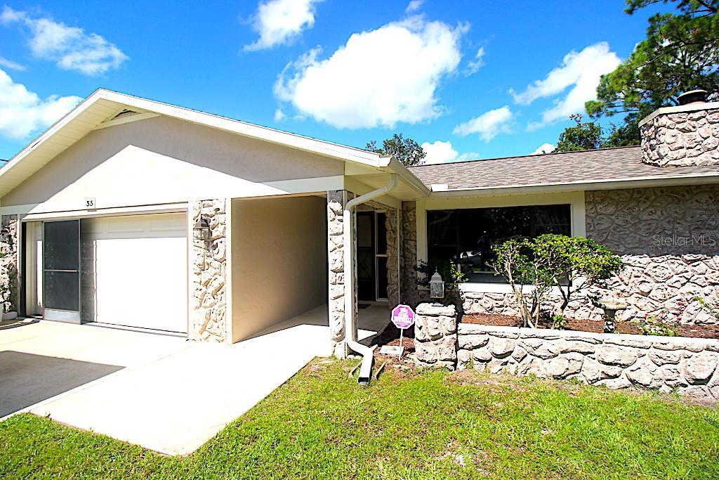 33 Felter Ln in Palm Coast, FL - Foto de edificio