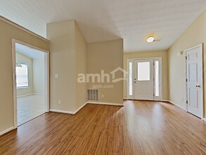 1795 Charleston Oak Cir in Lawrenceville, GA - Building Photo - Building Photo