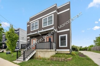 739 Bates St SE in Grand Rapids, MI - Building Photo - Building Photo