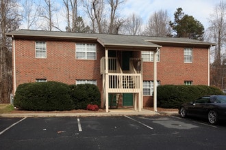 118 Reece Ct in Randleman, NC - Foto de edificio - Building Photo