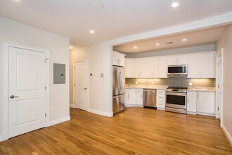 282 Chelsea St in Boston, MA - Building Photo - Building Photo