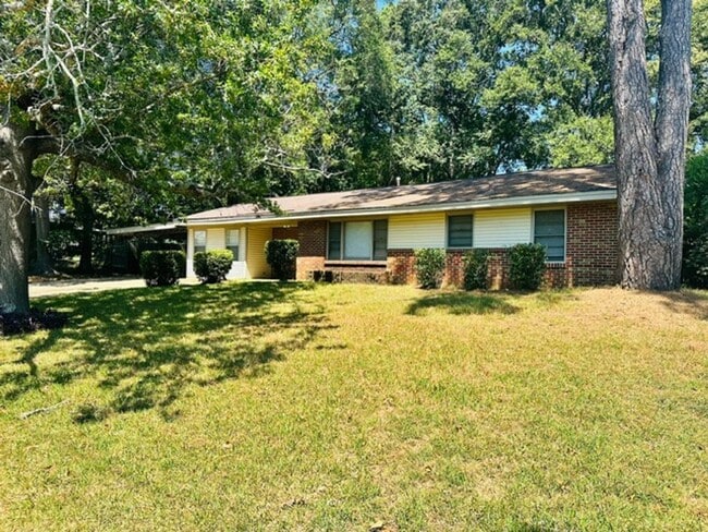 3909 Bienville Rd in Montgomery, AL - Building Photo - Building Photo