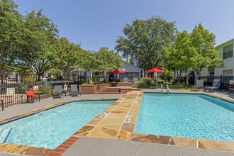 Fielders Glen Apartments (OLD) in Arlington, TX - Building Photo - Building Photo