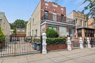 32-60-60 43rd St in Queens, NY - Building Photo