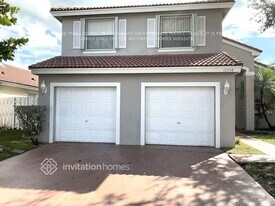 16554 NW 10th St in Pembroke Pines, FL - Building Photo