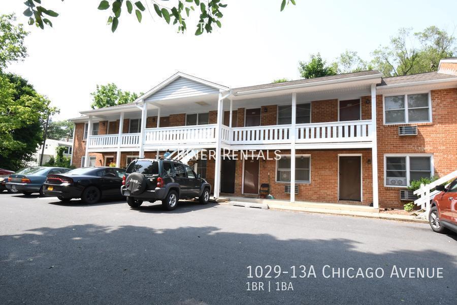 1029-13A Chicago Ave in Harrisonburg, VA - Building Photo