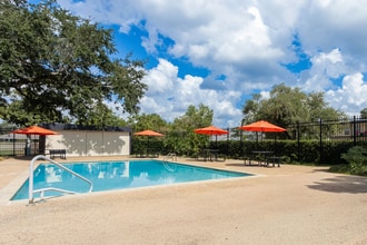 Acadia Park Apartments in Houma, LA - Foto de edificio - Building Photo