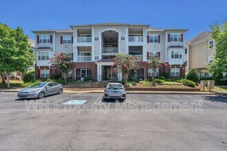 4846 Bevendean Dr in Nashville, TN - Foto de edificio - Building Photo