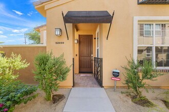 52050 Rosewood Ln in La Quinta, CA - Building Photo - Building Photo
