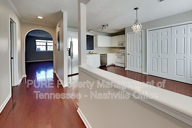 2120 Lebanon Pike