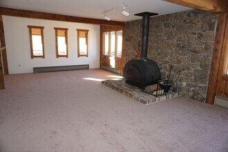 6080 Kinney Creek Rd in Evergreen, CO - Building Photo - Building Photo