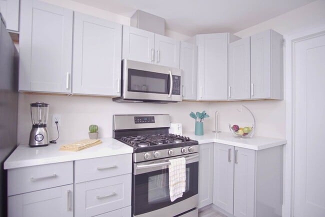 property at 2543 E Brill St