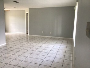2348 Bay Leaf Dr in Orlando, FL - Building Photo - Building Photo