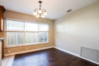 1009 Black Willow Dr in Oviedo, FL - Building Photo - Building Photo