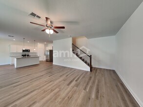 1004 Heavenly Dr in St. Cloud, FL - Building Photo - Building Photo