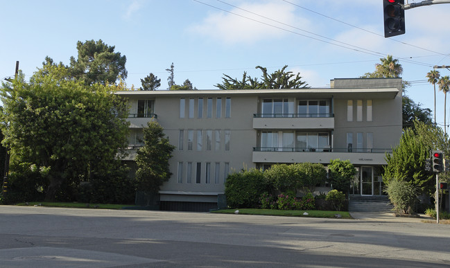 15 El Camino Real in Burlingame, CA - Foto de edificio - Building Photo