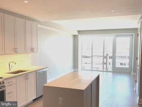 925 N Fairfax St-Unit -808 in Alexandria, VA - Building Photo - Building Photo