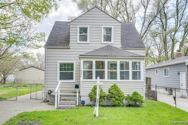 property at 1540 E Madge Ave