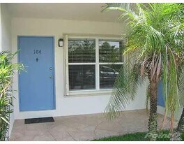 184 NW 4th Ave, Unit A in Boca Raton, FL - Building Photo