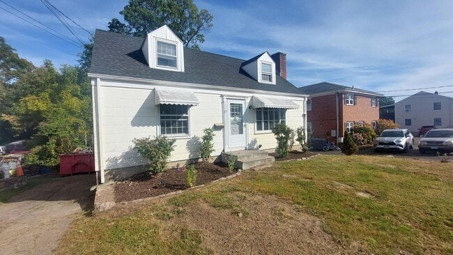 62 Euclid Ave in Stamford, CT - Building Photo - Building Photo