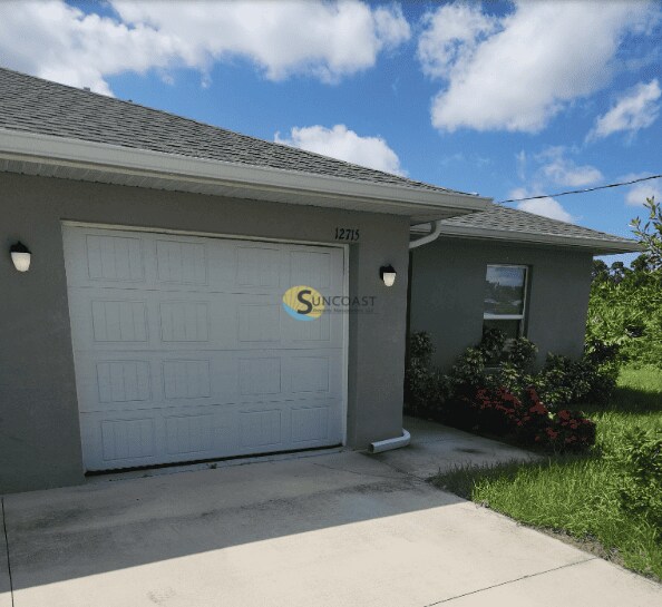 6166 Allied Ct in Port Charlotte, FL - Building Photo - Building Photo