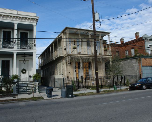 1231 Baronne St in New Orleans, LA - Building Photo - Building Photo