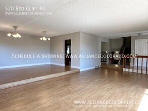 520 Red Cliff Rd in Colorado Springs, CO - Building Photo - Building Photo