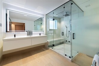 1201 20th St in Miami Beach, FL - Building Photo - Building Photo