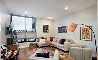 5 W Mendenhall St in Bozeman, MT - Building Photo