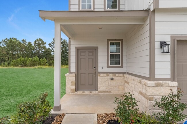 property at 20078 Briarcliff Pk Ln