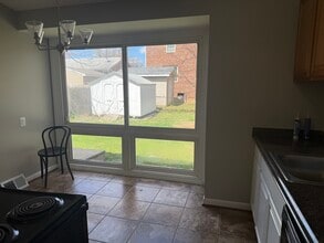 417 Eisner St in Silver Spring, MD - Foto de edificio - Building Photo