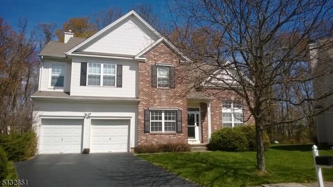 property at 9 Harrogate Cir