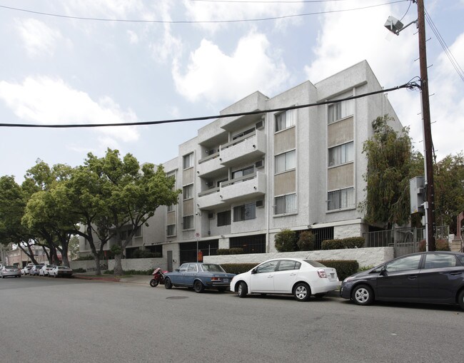 Terrace Apartments - Student Housing in Los Angeles, CA - Building Photo - Building Photo