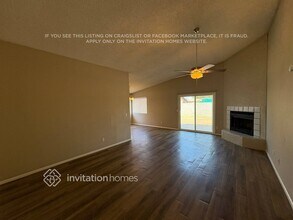 7526 W Desert Cove Ave in Peoria, AZ - Building Photo - Building Photo