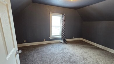 609 11th St NW in Austin, MN - Building Photo - Building Photo