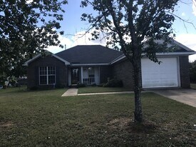 5724 Sweetwood Way in Montgomery, AL - Building Photo