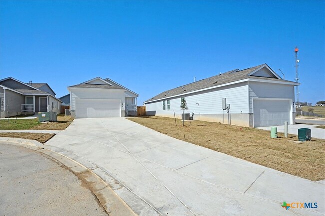 206 Charles Wy in Marion, TX - Building Photo - Building Photo