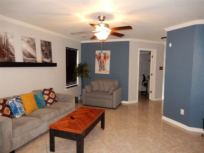 10030 Victoria Falls Ln in Houston, TX - Building Photo - Building Photo