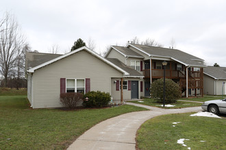 Sandy Creek Apartments in Albion, NY - Building Photo - Building Photo