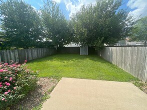 6327 Brent Dr in Springfield, IL - Building Photo - Building Photo