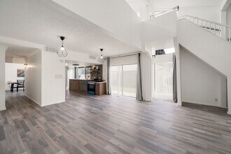 10731 Sageberry Dr in Houston, TX - Building Photo - Building Photo