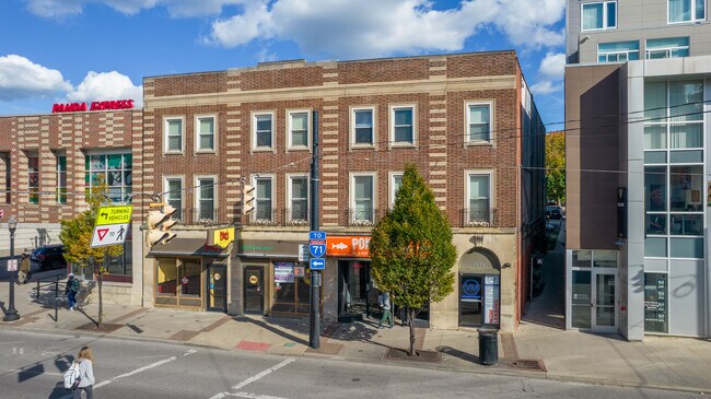 2034-2040 N High St in Columbus, OH - Building Photo - Building Photo