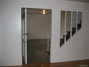 396 Kimball Ave in Yonkers, NY - Building Photo - Building Photo