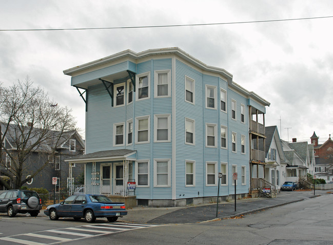 532-534 Beech St in Manchester, NH - Building Photo - Building Photo